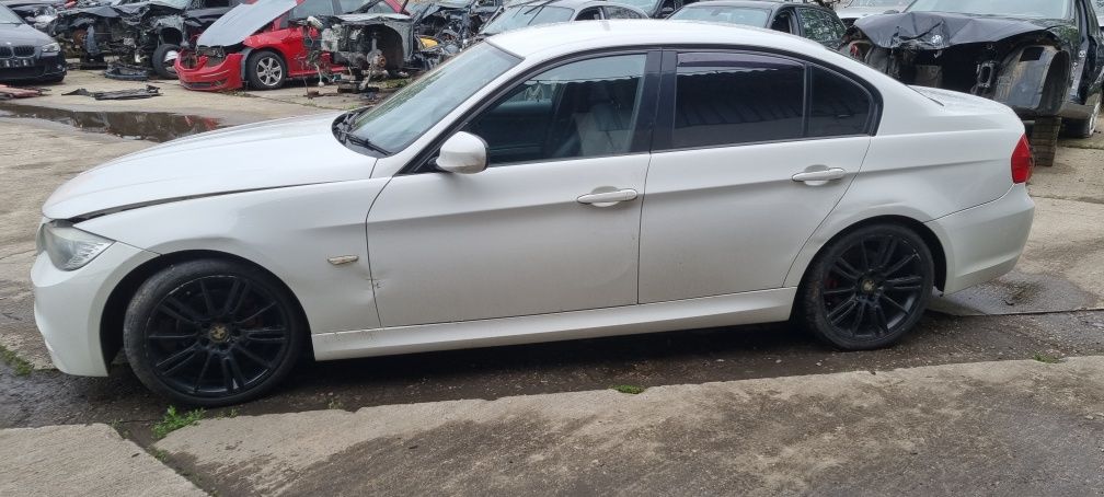 Dezmembrez bmw seria 3 e90 Lci M-Paket