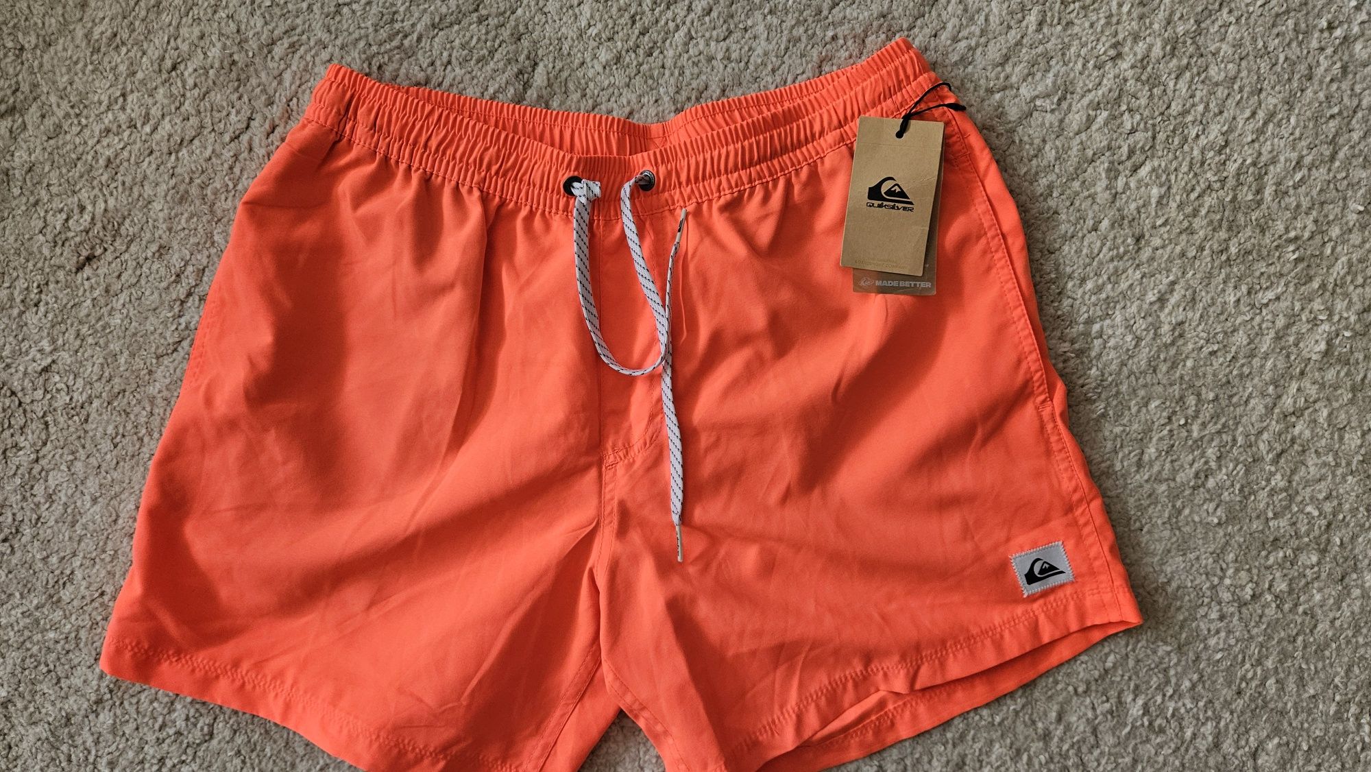 Sort de baie Quiksilver, măsura M, nou, siclam