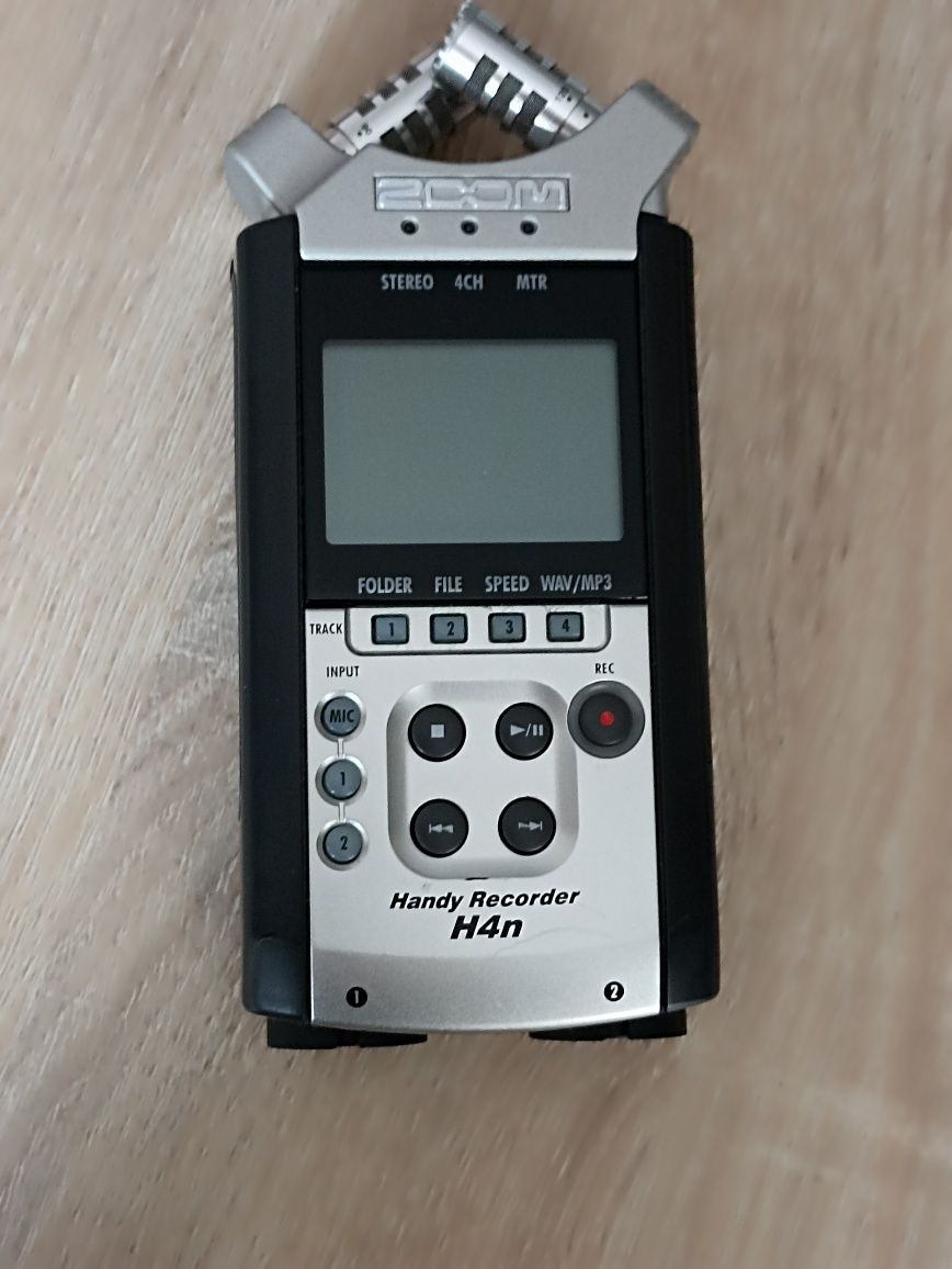 Reportofon zoom audio handy recorder h4n