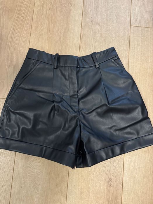Кожени къси панаталони ZARa