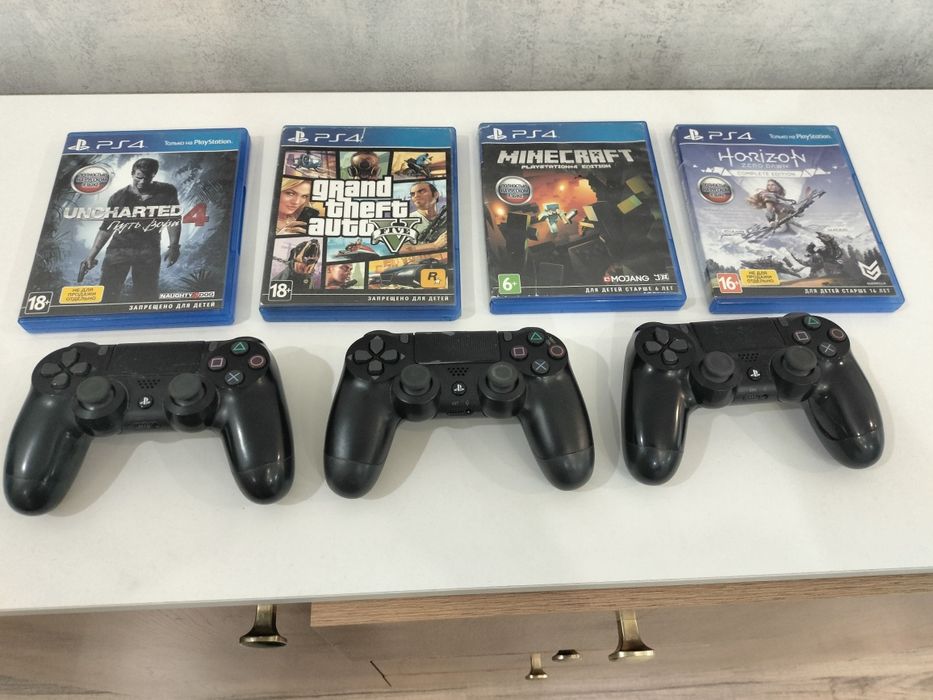 Джойстики, игры, Sony PS 4, б/у