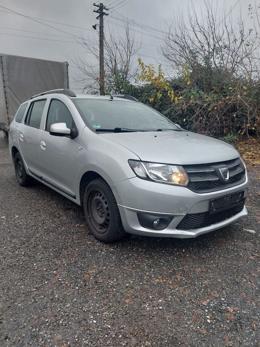Dacia Logan 1,2 benzină  avariată