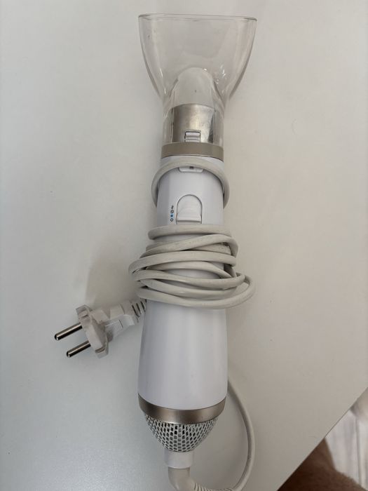 Фен Philips Essential care Ionic