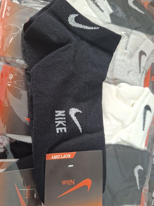 Чорапи на Найк дълги къси памучни