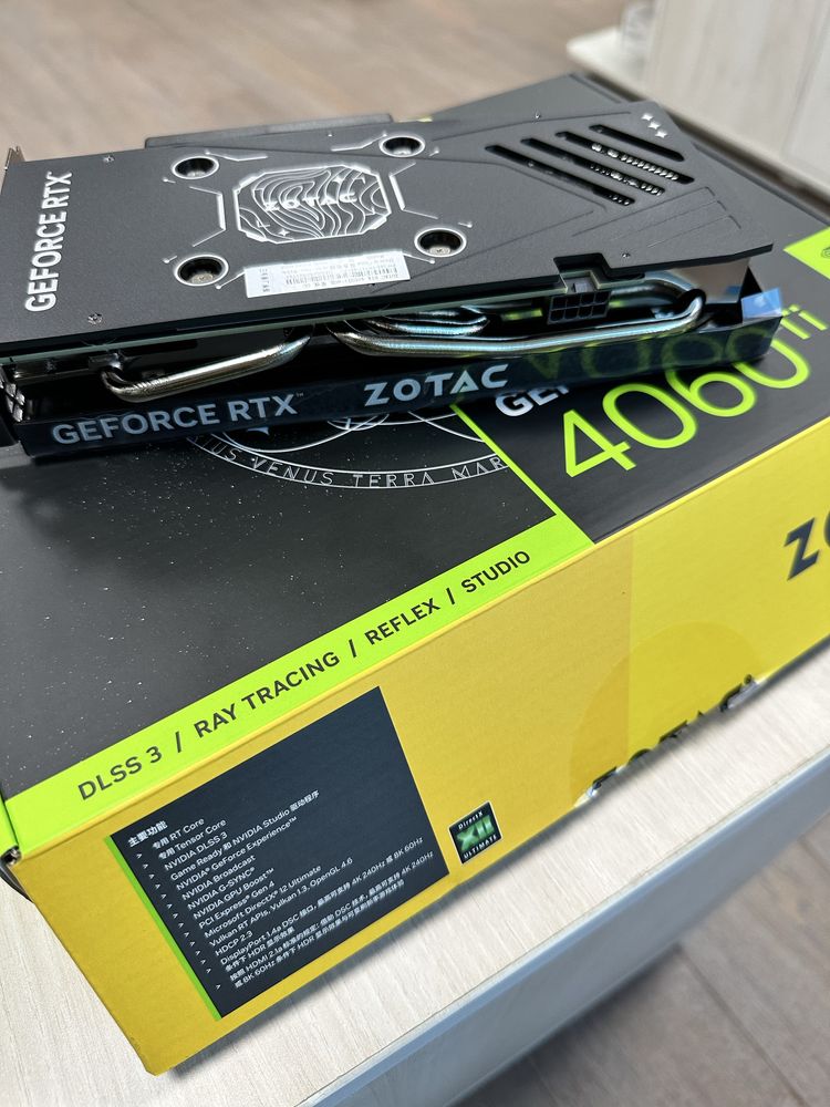 Zotac RTX 4060 Ti Vespera OC 8gb