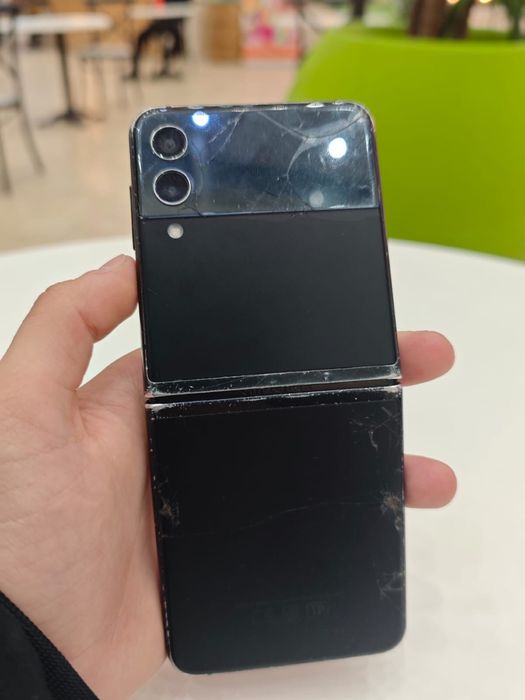 Спочно самсунг z flip 3 5g