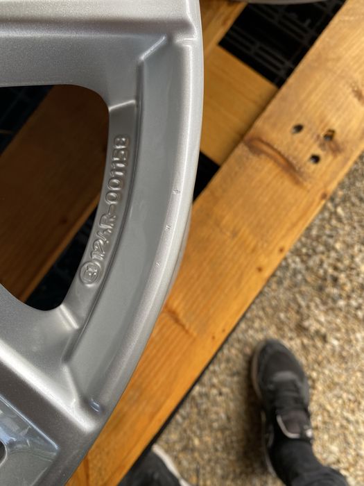 17 цола 5 х 115 мм Опел  Астра , Инсигния , Зафира , Шевролет