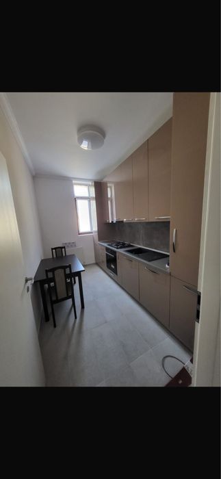 Inchiriez apartament cu 2 camere