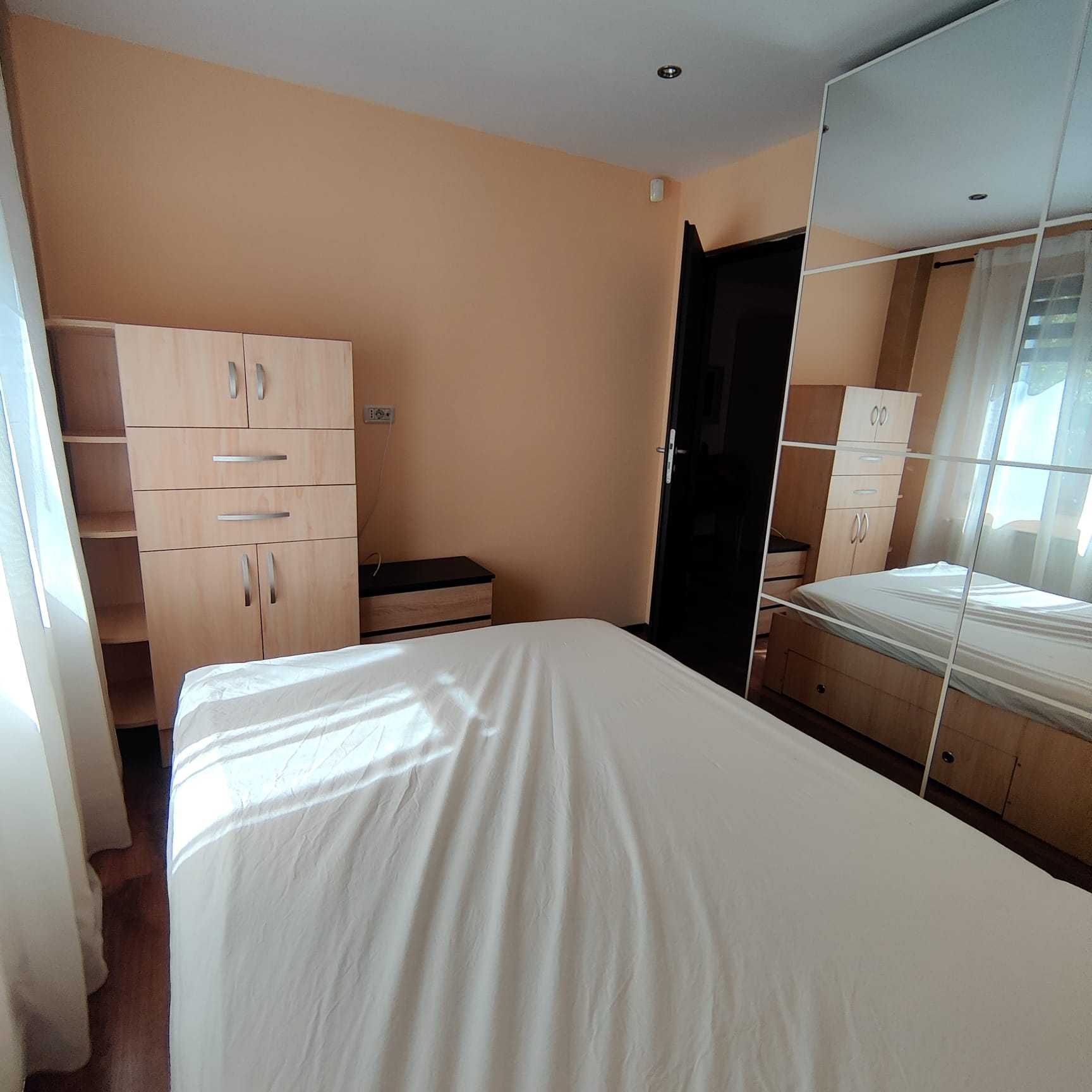 Comision 0%, Apartament renovat 2 camere Florilor, Mimozei!!!