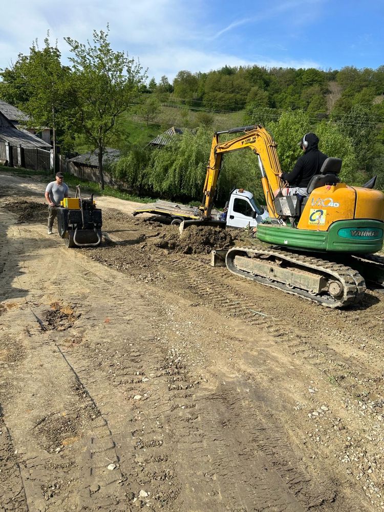 Excavator , cilindri compactori , demolari , sapaturi