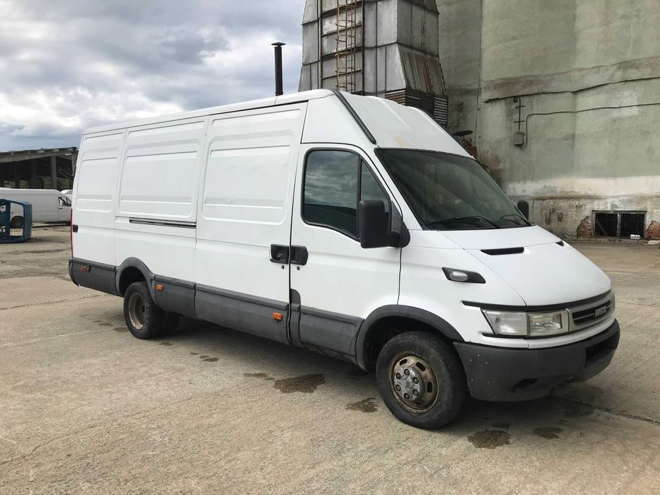 Usa Oglinda Prag Stalp Parbriz Iveco DAILY 3 3.0 HPT 35C14 50C14 2005