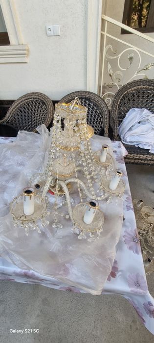 Люстра сотилади б/у