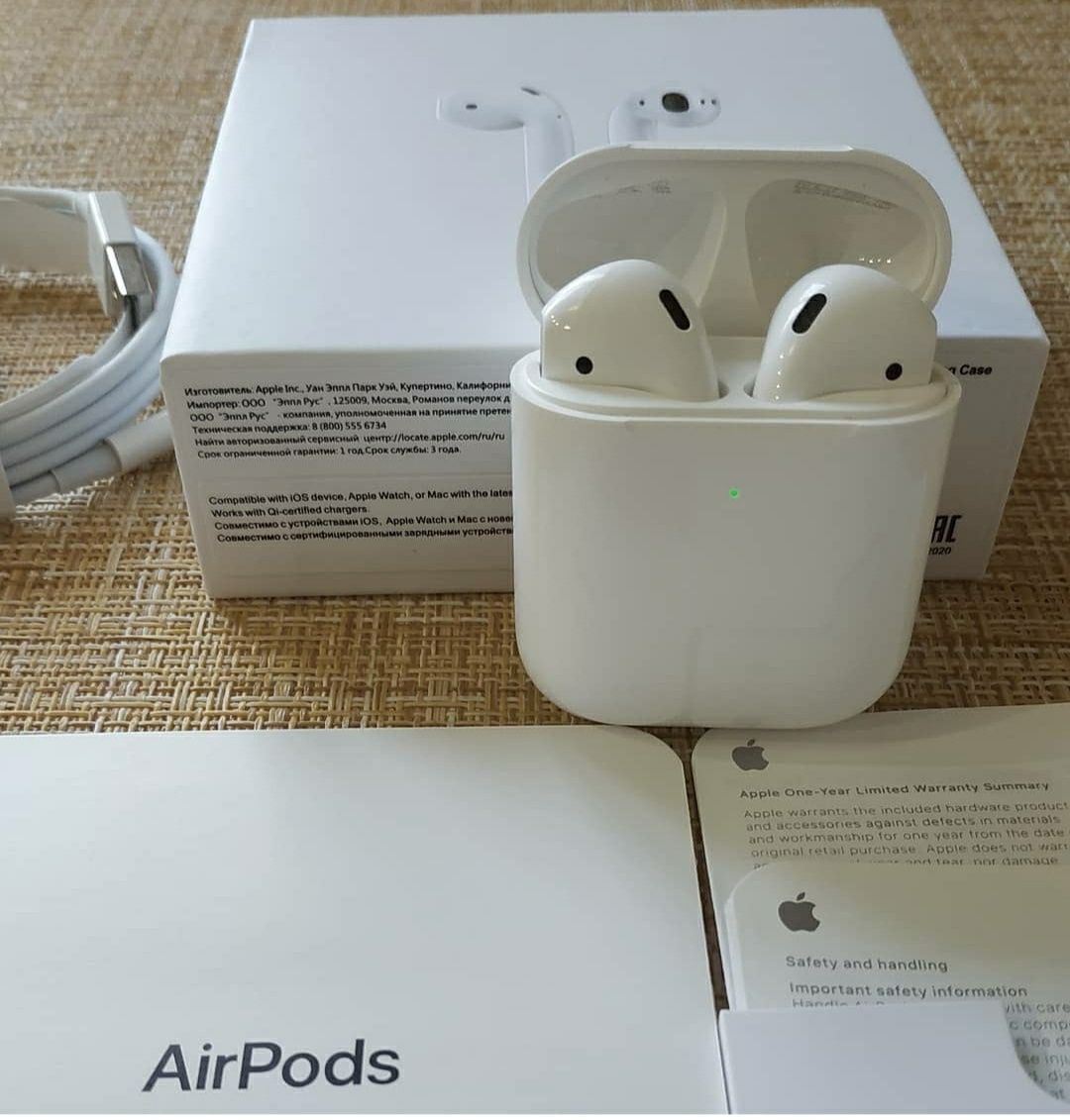 AirPods2,AirPods