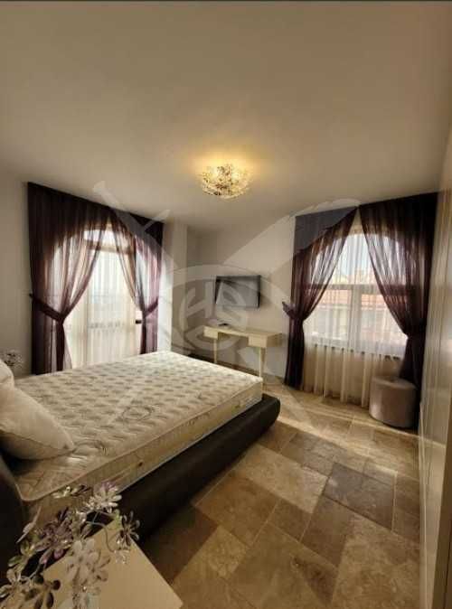 Продава се Многостаен апартамент в Свети Влас - 315 кв.м за 1842 €/кв.м - Снимка #3