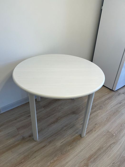 Стол,белая,круглая