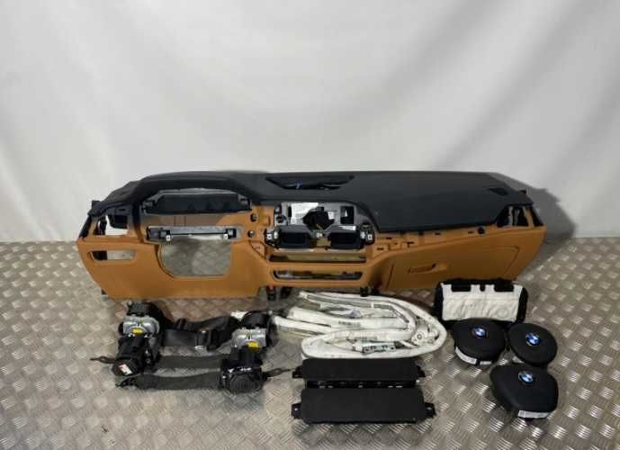 BMW seria 4 g22 g23 g26 set faruri Laser / kit airbag - plansa de bord