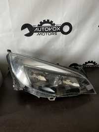 Far dreapta halogen Opel Astra j