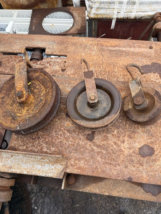 Ролки с подвижни куки