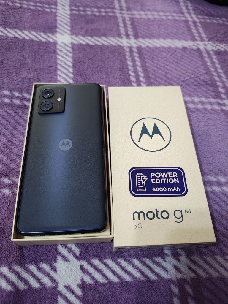 Motorola g54 power 12 GB RAM