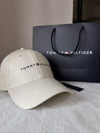 Кепка от Tommy Hilfiger. Оргинал из Америки