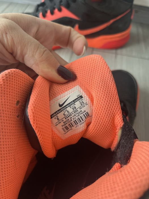 Дамски кецове Nike