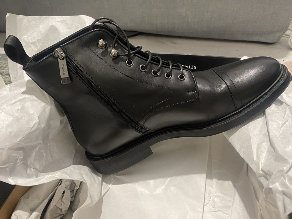 Anna Cori /Denis Ghete 44 Barbati Piele