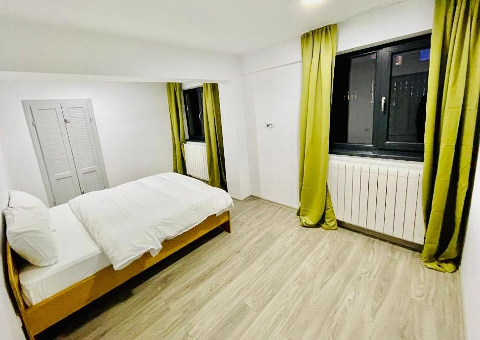 Oaki Forest Predeal-Craciun&Revelion Pentru Gasca Ta -pana la 12 pers