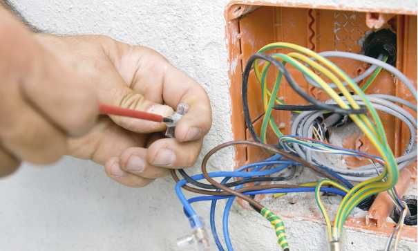 Electrician  Sibiu - interventii la domiciliu.