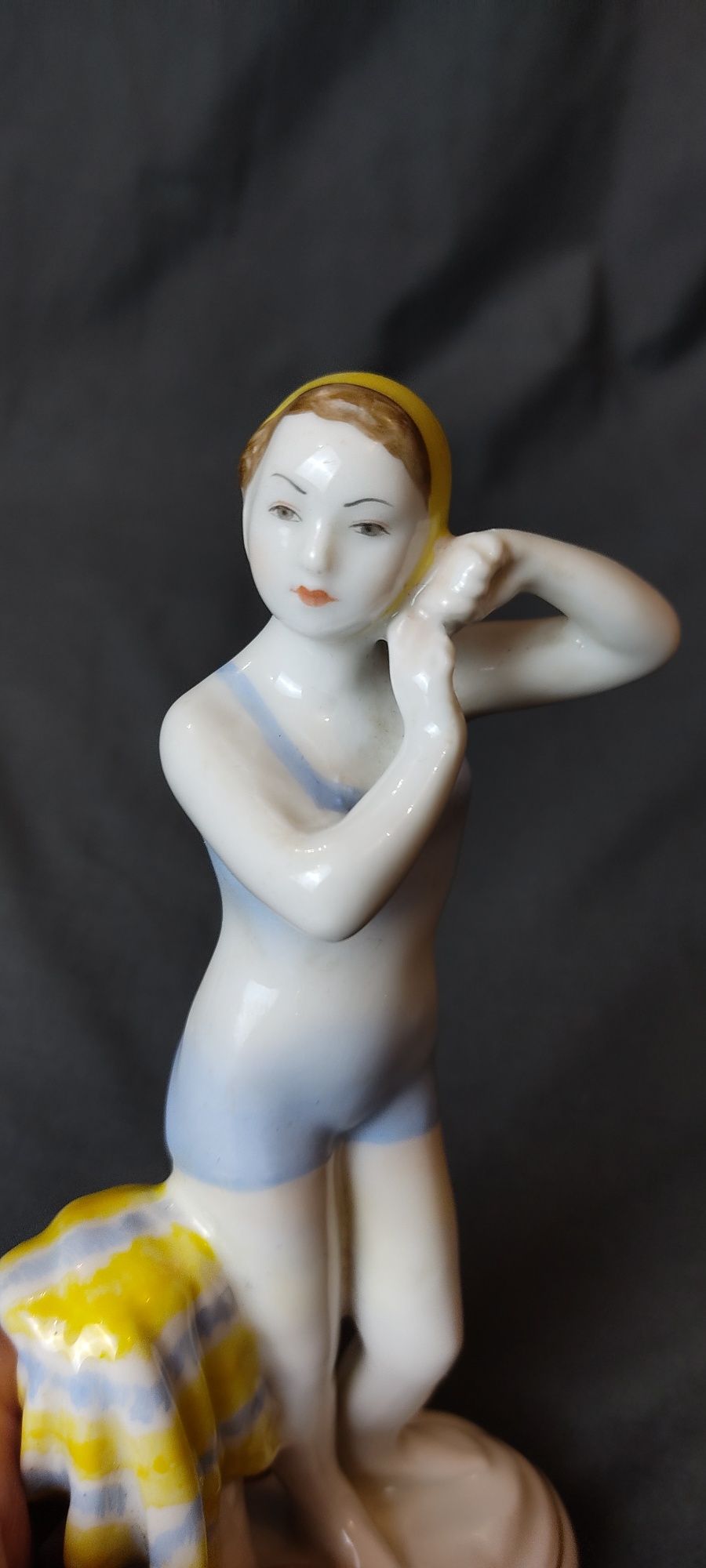 Фарфоровая статуэтка лфз юная плавчиха купальщица