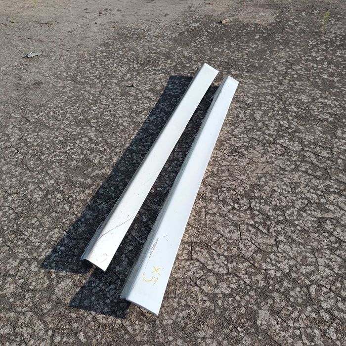 Странични прагове за BMW F26