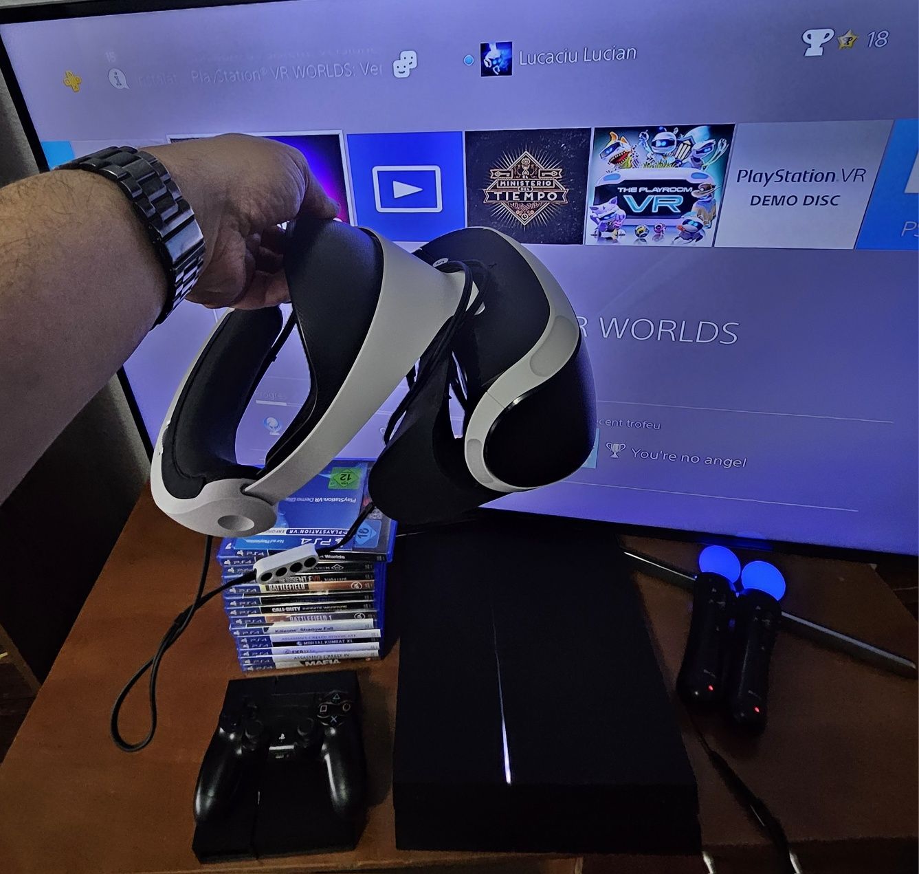 Playstation 4 500Gb și Set Ochelari VR Sony