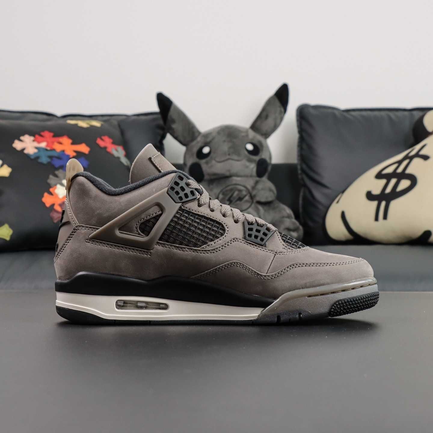 Обувки Air Jordan 4 Cave Stone