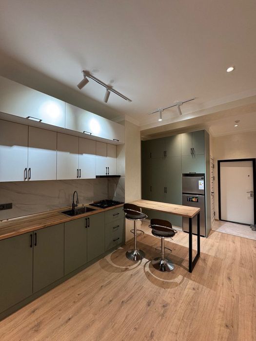 Продается 1/4/17