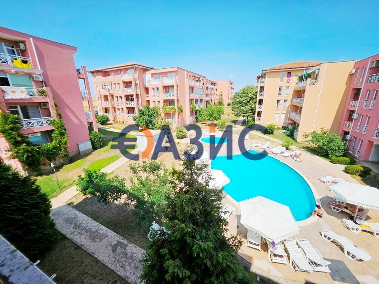 Необзаведено студио в комплекс Sunny Day 6, 28 кв.м., Слънчев бряг,