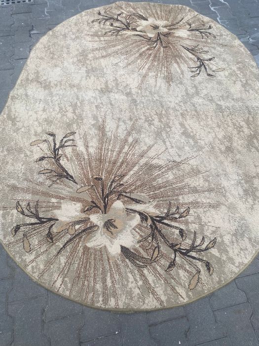 Covoare in stare buna