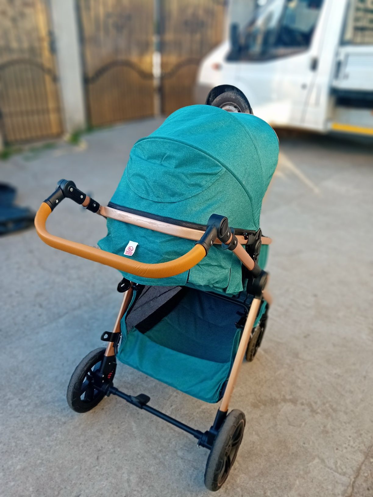 Carucior 2 in 1 Belecoo, roti cauciuc, landou reversibil, accesorii,