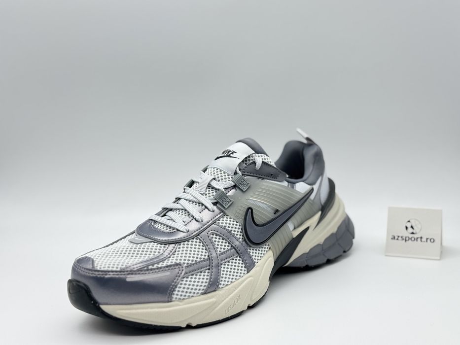 Nike V2K Run Noi Originali (43; 44,5)