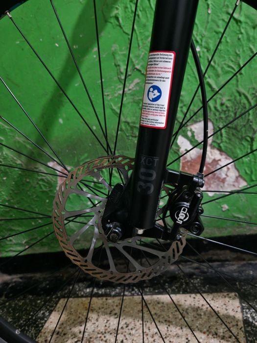 Bicicletă CUBE cadru29