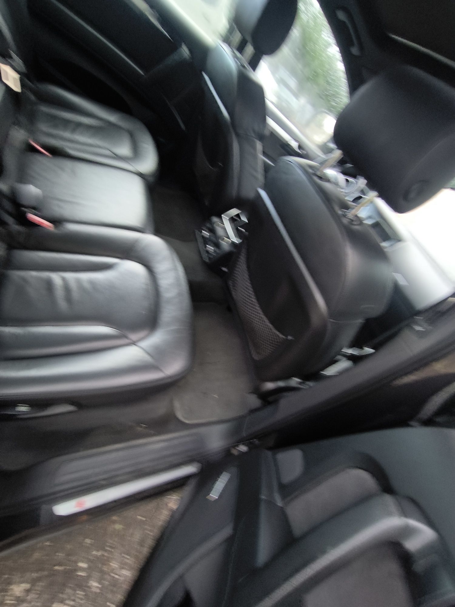 SLINE кожен салон Audi Q7