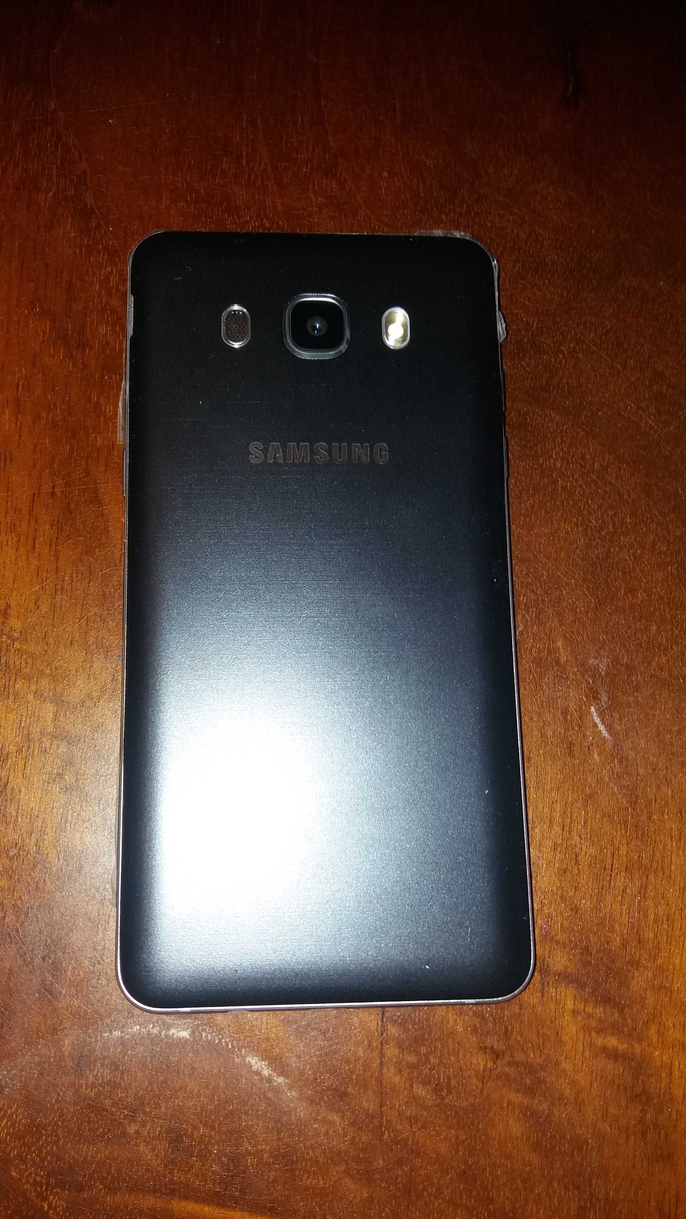 Vand telefon Samsung J5 2016