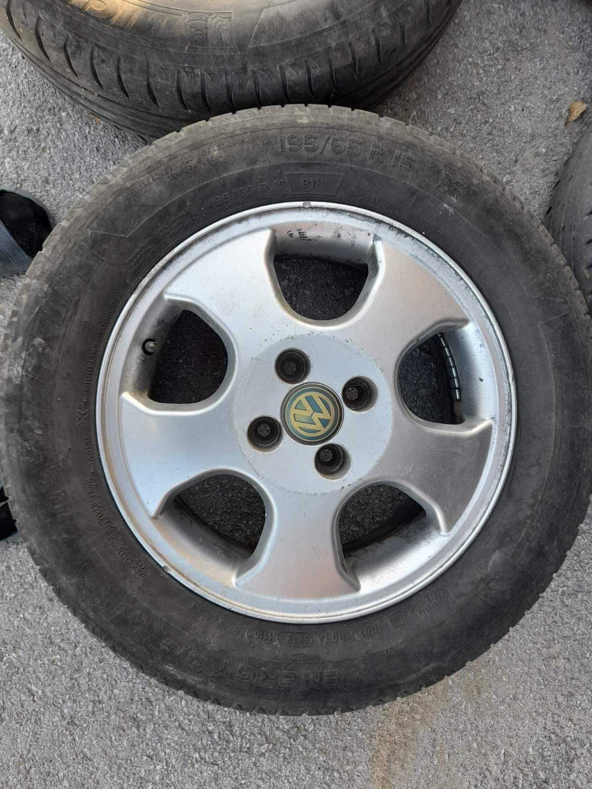 Джанти с гуми '15' 6JX15H2 ET49 за Опел/Opel