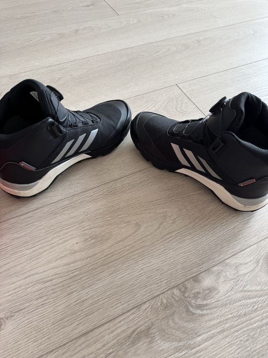 Детски зимни боти adidas terrex