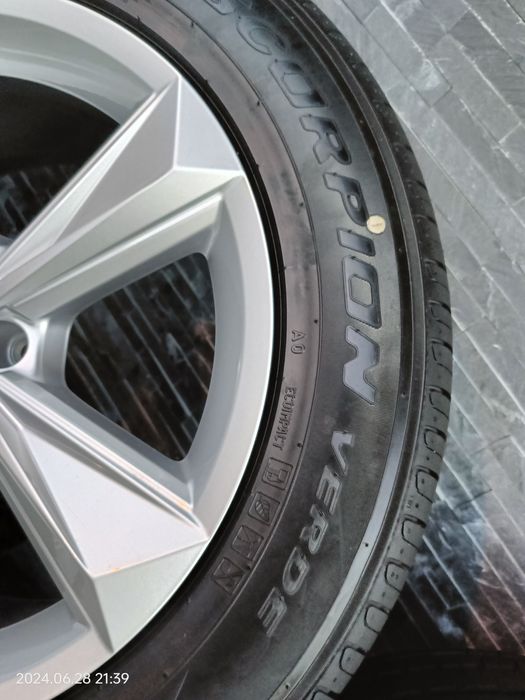 4 anvelope Noi  255 55 R19 111 V AO Pirelli Scorpion Verde