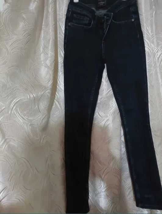 Blugi Motivi drept XS