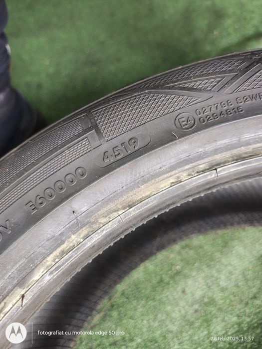 235 50 r19 Vredestein All season