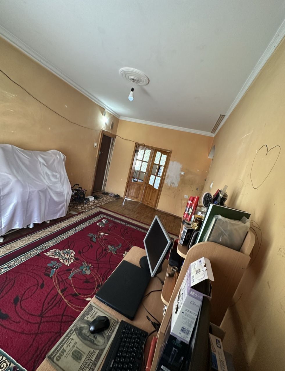 Продается квартира юнусабад 19кв 3/3/5