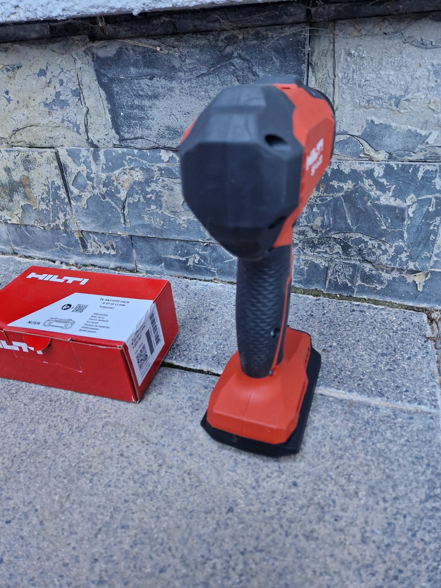 Hilti autofiletanta pe acumulatori Nuron