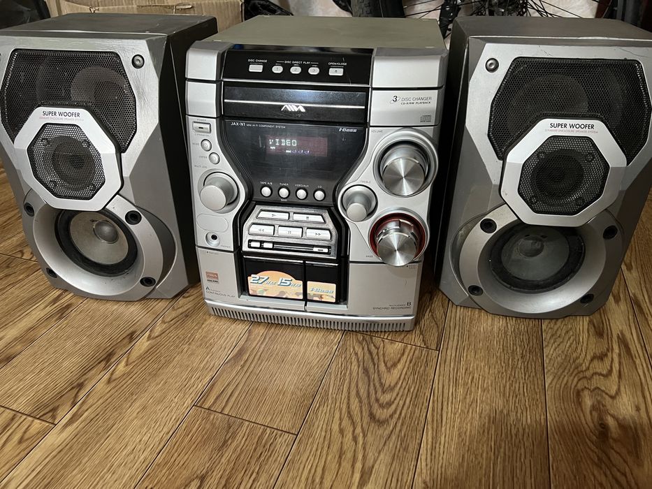 Музыкальный центр