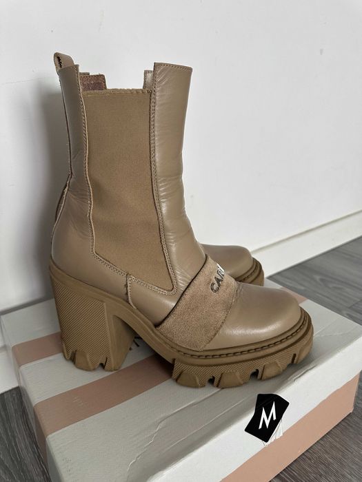 Botine Carinii marimea 39