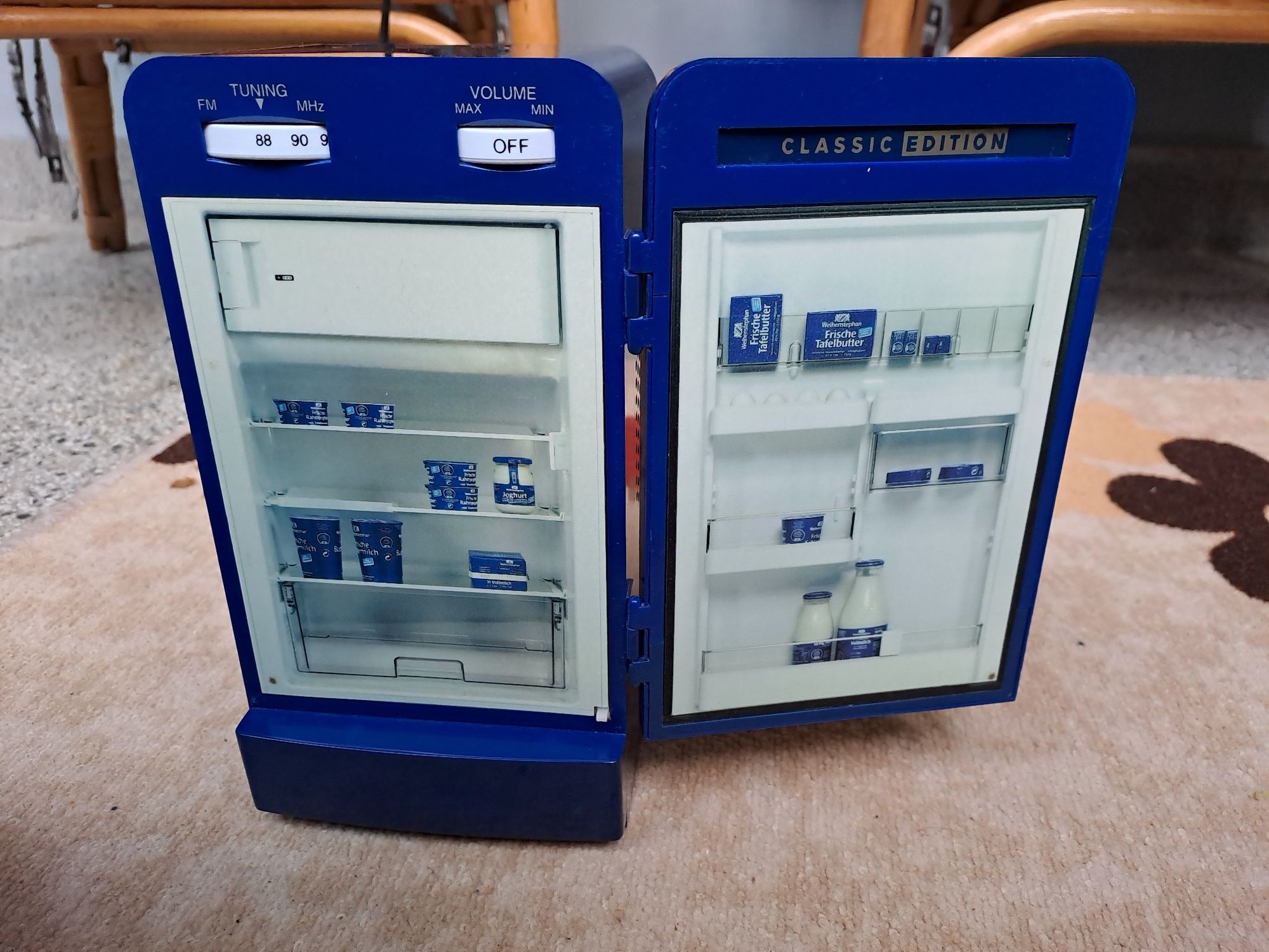 Класическо ретро издание на Bosch Radio BRCE-1